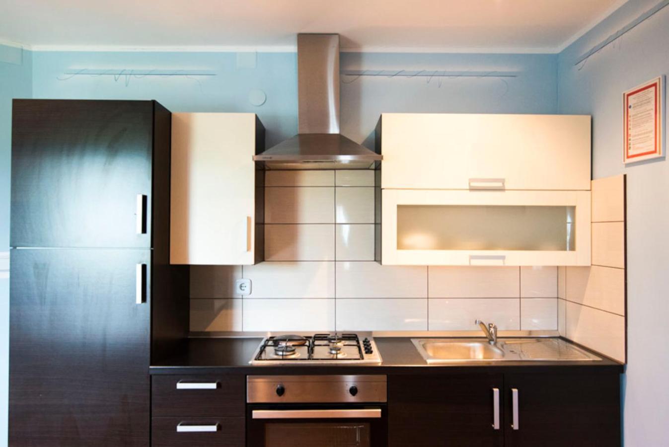 Guesthouse Prenocisca Sirec プトゥイ エクステリア 写真